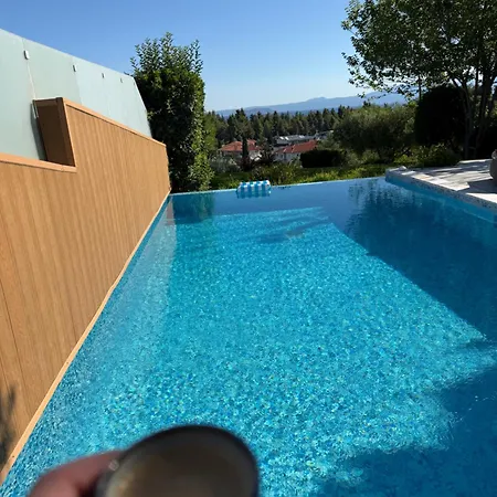 Villa Magnifica - Private Pool, Elevator & Sea View Paliouri
