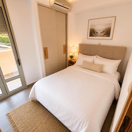 Magnifica - Private Pool, Elevator & Sea View Villa Paliouri